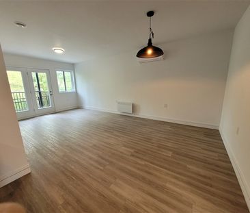 5 1/2 (VACANT) 3588 -105 BOUL UNIVERSITÉ, SHERBROOKE J1N 1G6 - Photo 5