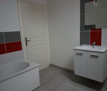 Location Appartement 2 pièces 39m² MAING 59233 - Photo 3