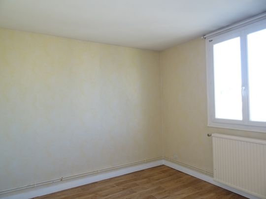 Location Appartement 4 Pièces 97 m² - Photo 1