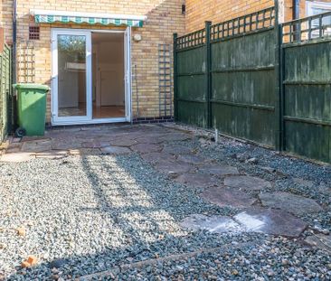 2 bedroom terraced house to rent - Photo 6