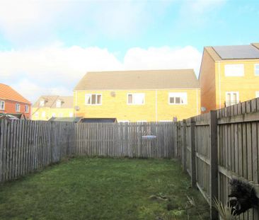 2 bedroom townhouse to rent - Photo 6