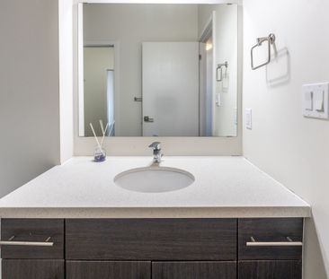 For Lease - 690 King Street Unit# 412, Kitchener, Ontario - Photo 4