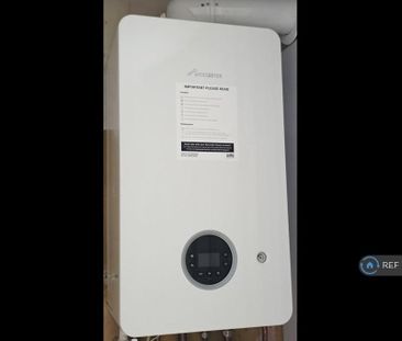 2 bedroom terraced house to rent - Photo 2