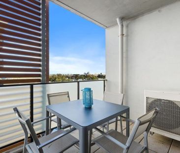 305/2 Olive York Way, Brunswick West VIC 3055 - Photo 1