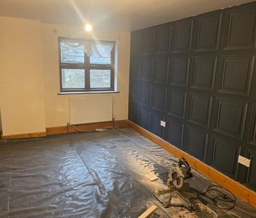 2 bedroom semi-detached house to rent - Photo 5