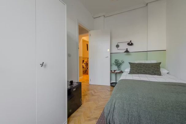 Avenida Felipe II, Madrid, Community of Madrid 28009 - Foto 1