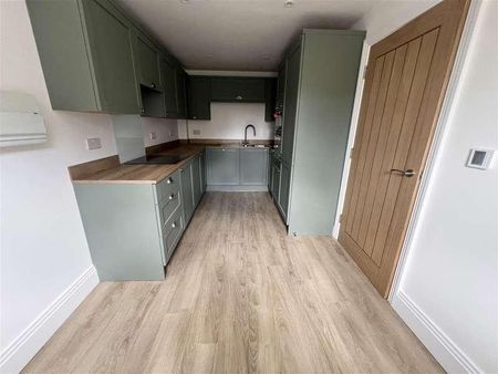 Wood Hill, Tyler Hill, CT2 - Photo 4