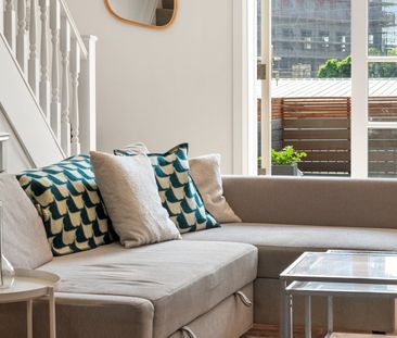 1 Bed Flat, Chalk Farm Road, NW1 - Photo 5