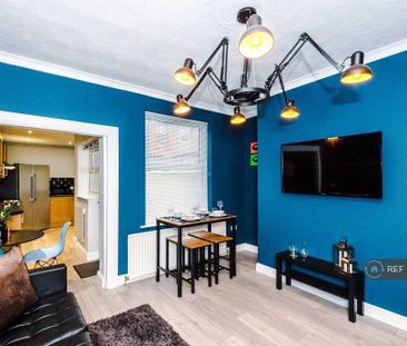 3 bedroom terraced house to rent - Photo 4