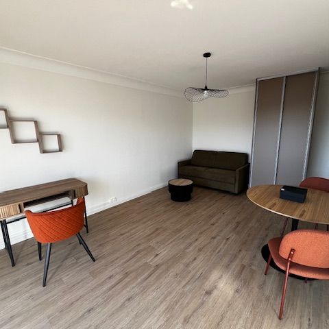 Location Appartement 1 pièce Meublé 27m² NANTES 44000 - Photo 1
