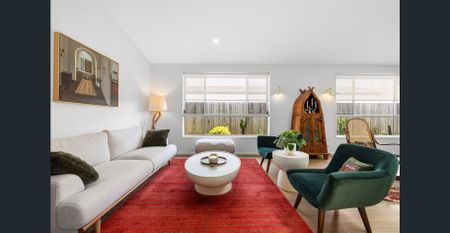 Effortless Living Meets Modern Luxury - Photo 4