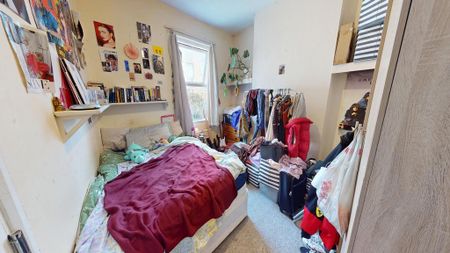 4 bedroom terraced house to rent - Photo 5