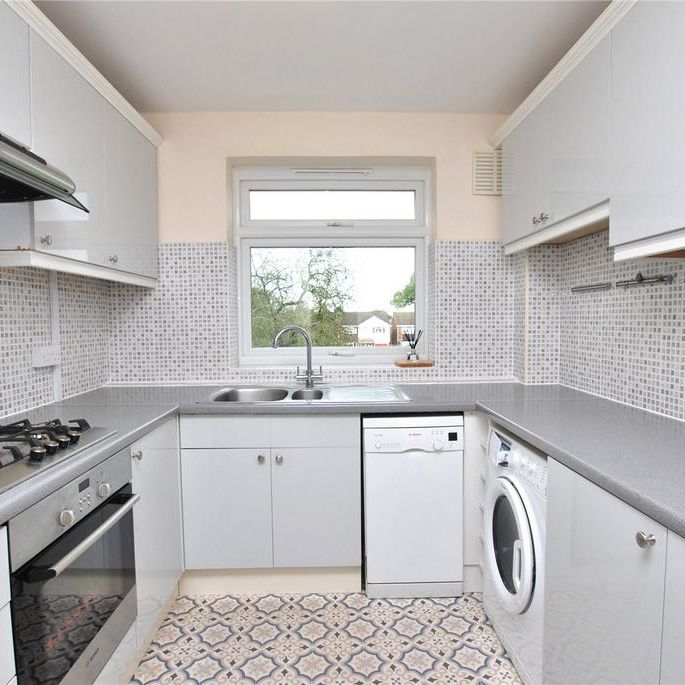 2 bedroom apartment to rent - Photo 1