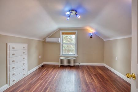 For Lease - 23 Mill Street, Brampton, Ontario - Photo 2