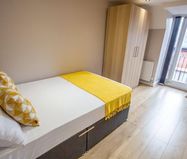 1 bedroom in a house share to rent - Photo 2