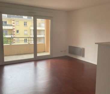 Location Appartement 2 pièces 40m² EPERNAY 51200 - Photo 1