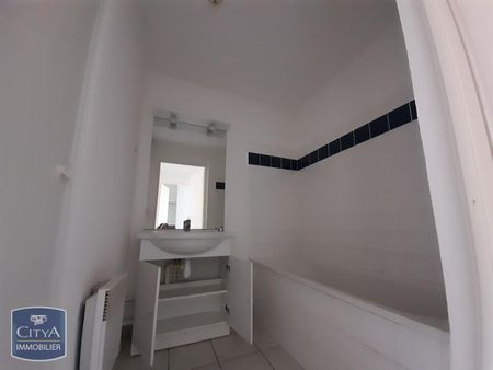 Location Appartement 3 pièces 62m² LE TRAIT 76580 - Photo 5