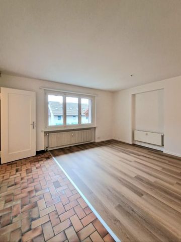 "Teilsanierte Wohnung per sofort zu vermieten" - Foto 3