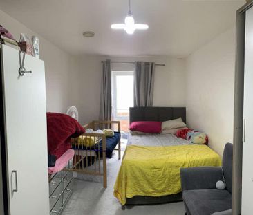 South Harrow, Middlesex, HA2 - Photo 4