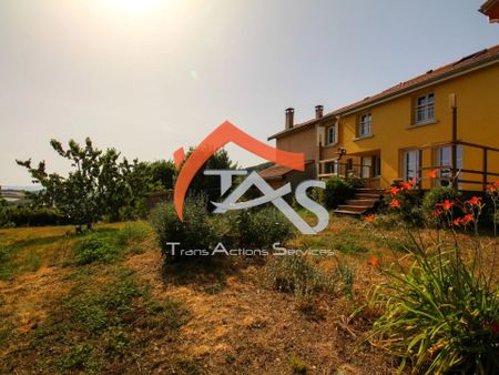 Location Maison 5 pièces 144 m2 à Cellieu - Photo 3