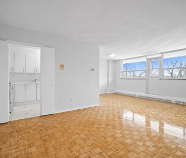 For Lease - 100 Rowena Drive Unit# 510, Toronto, Ontario - Photo 3