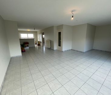 Mooi duplexappartement met drie slaapkamers en twee zongerichte ter... - Photo 1