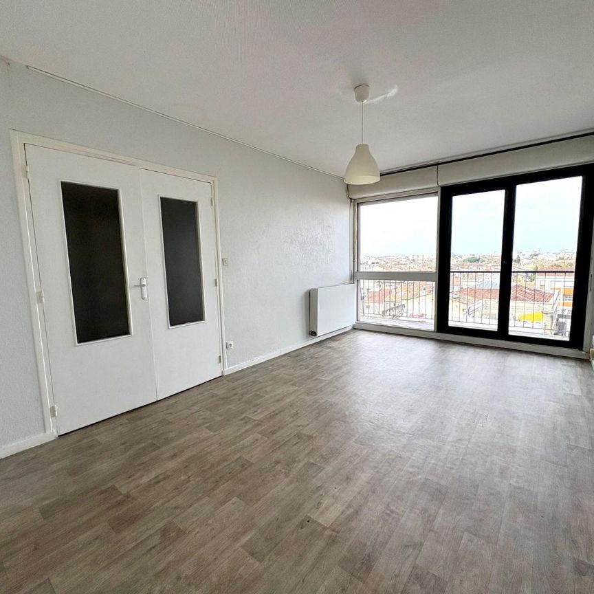 Location Appartement 1 pièce 30m² BORDEAUX 33800 - Photo 1