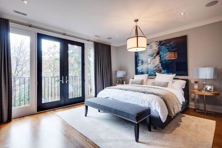 11 Admiral Road, ON, Toronto - Photo 4