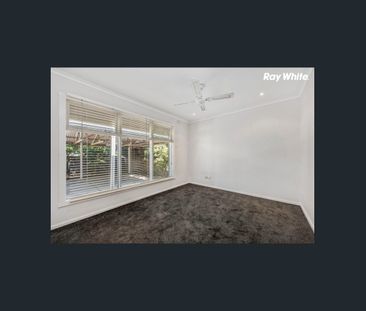 A Contemporary find with Fabulous Flair - Photo 6