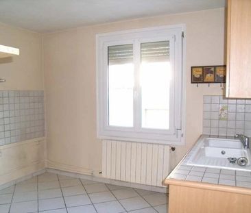 Location Appartement 4 pièces 71m² VALENCE 26000 - Photo 1