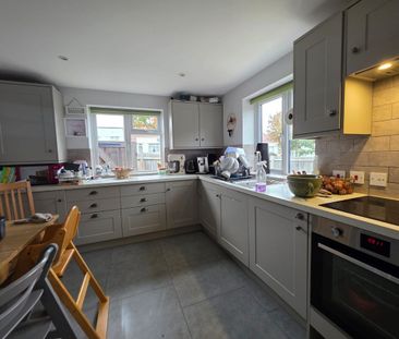 Elm Park Gardens, South Croydon, CR2 - Photo 4