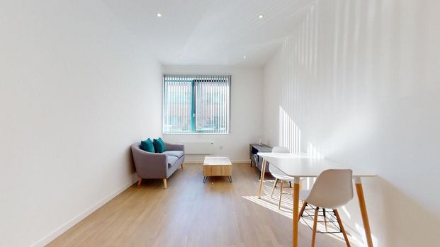 Studio to rent - Photo 1