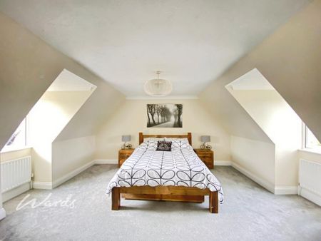 5 bedroom detached house to rent - Photo 5