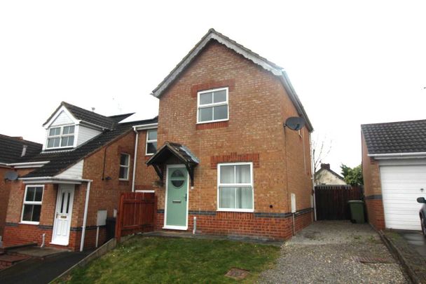 2 bed Semi-detached House - Photo 1