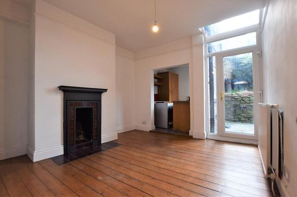 2 Bedroom Terraced To Let - Photo 1