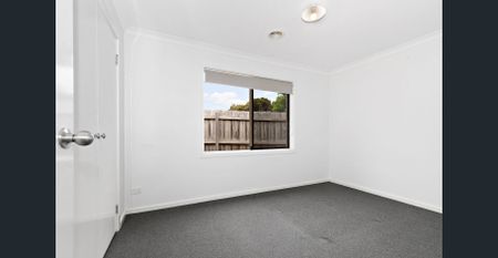 3 Bedroom Unit In Great Location - Photo 5
