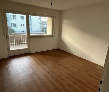 Hübsche 3-Zimmer Wohnung mit Balkon! - Photo 1