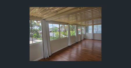 Old World Charm - Photo 4