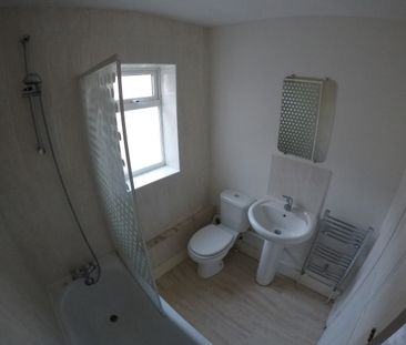 Victorian 3 Bedroom Semi Detached House to Rent in Tonbridge - Photo 6