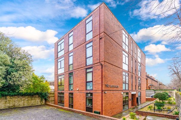 Apartment, The Moorings, Saint Mary's Road, Ballsbridge, Dublin 4, Dublin - Photo 1