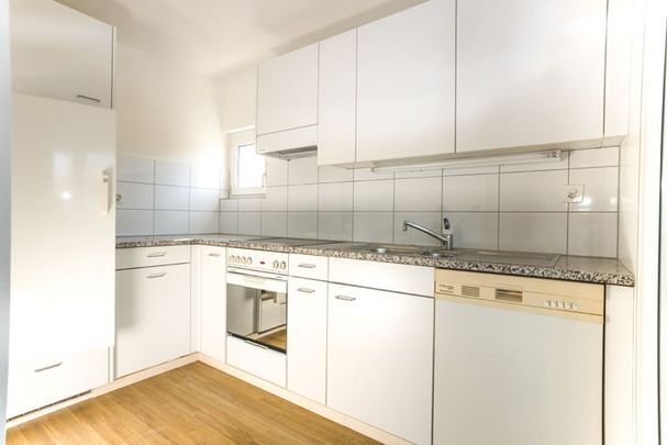 Gemütliche 2-Zimmer-Wohnung in ruhiger Lage in Aesch - Photo 1