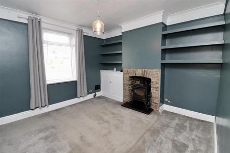 2 bedroom terraced house to rent - Photo 2