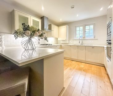 Rosina Court, CM21, Sawbridgeworth - Photo 5