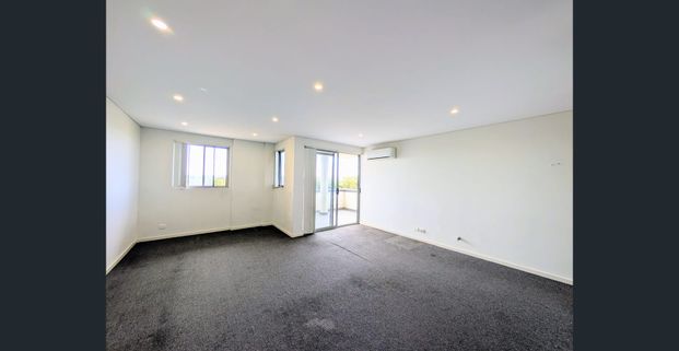 " Nearly new apartment with two bedrooms in Liverpool !!!!!" - Photo 1