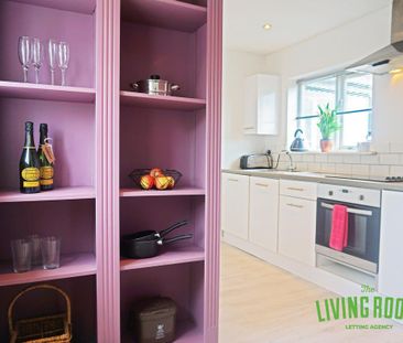 2 bedroom flat to rent - Photo 5