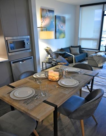 8th Floor @ Brooklyn – Utilities Included! - Photo 4