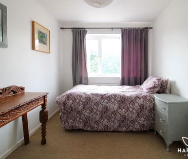 5 bedroom detached house to rent - Photo 1