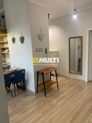 2 pok. wyposażone ul. Mariacka z miejscem post. - Zdjęcie 2