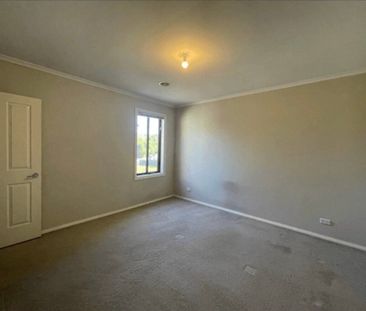 South Morang - Photo 2