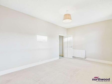 Channel View Road, Redoubt, Eastbourne, BN22 - Photo 3